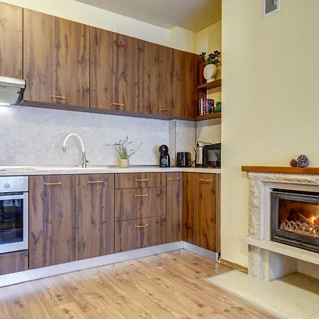Cosy1bd With A Free Parking And Balcony - Grand By Flat Manаger Lejlighed